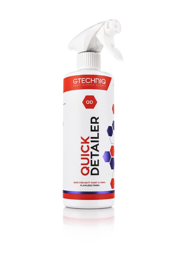 Gtechniq - Quick Detailer - Adds Gloss, Slickness, and Durability to Your Car Paintwork; Easy Spray-On Wipe Off Formula; Works with All Products; Trim and Glass Safe (500 milliliters)